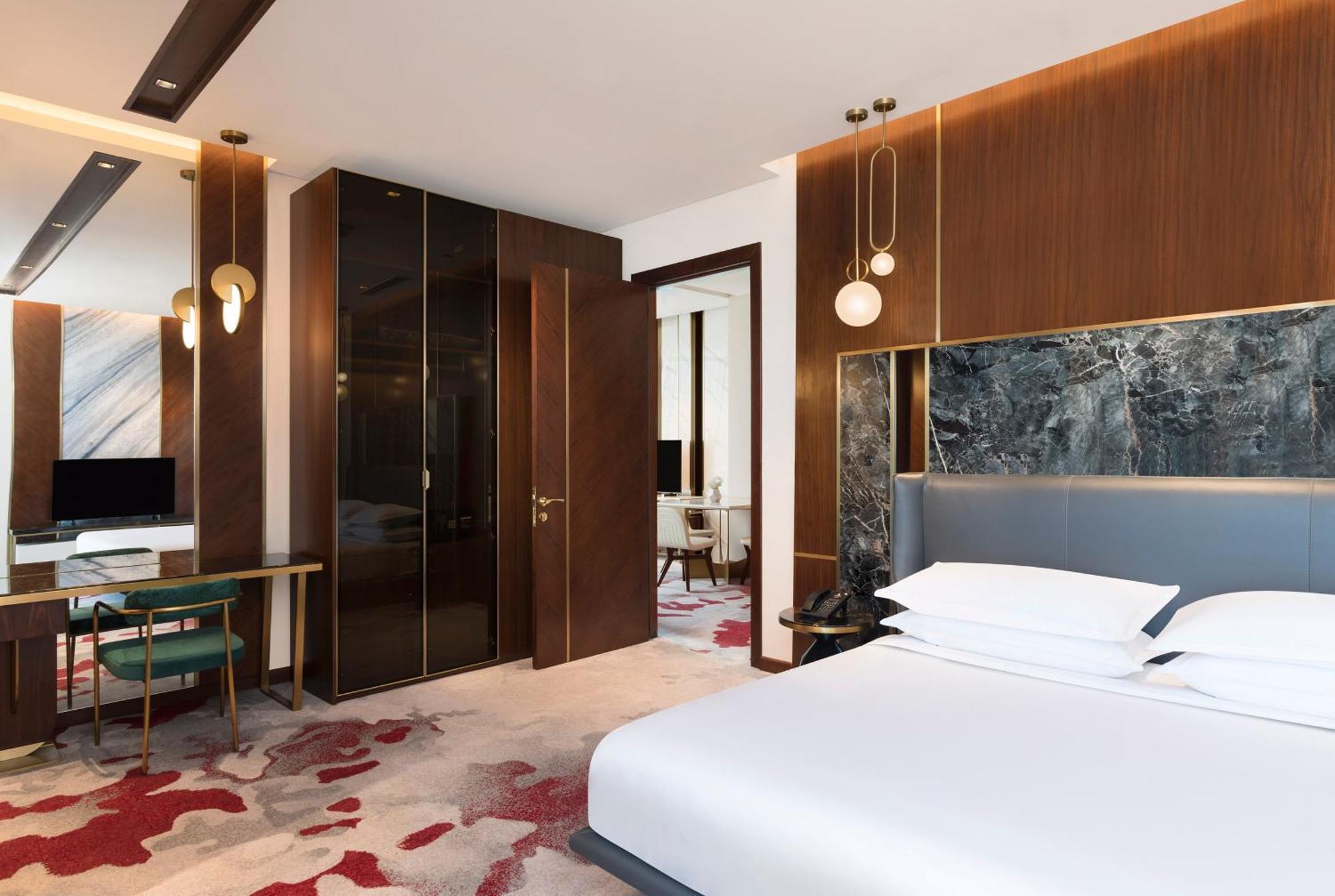 Velero Hotel Doha Lusail Extérieur photo A bedroom at the hotel