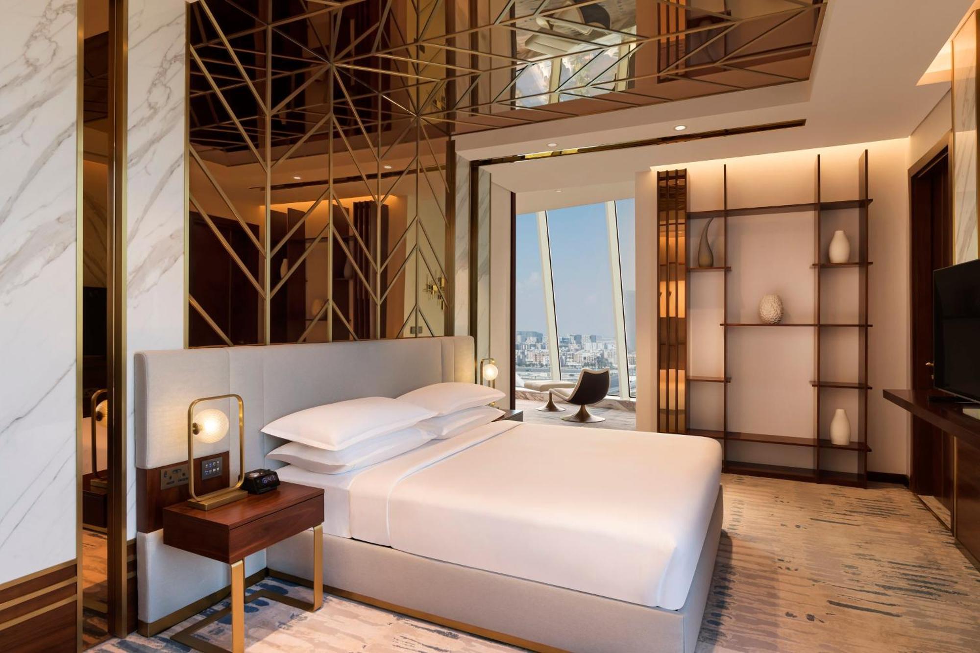 Velero Hotel Doha Lusail Extérieur photo A bedroom at the hotel