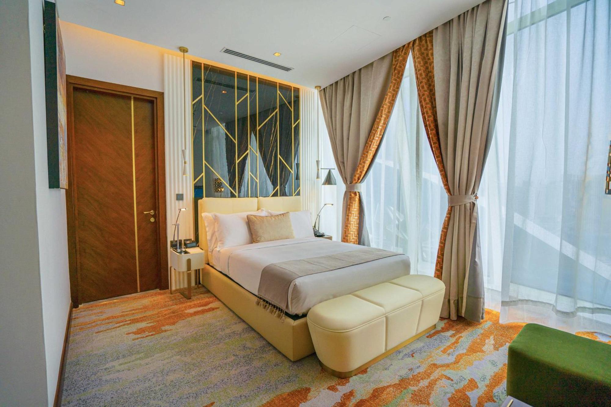 Velero Hotel Doha Lusail Extérieur photo A bedroom at the hotel