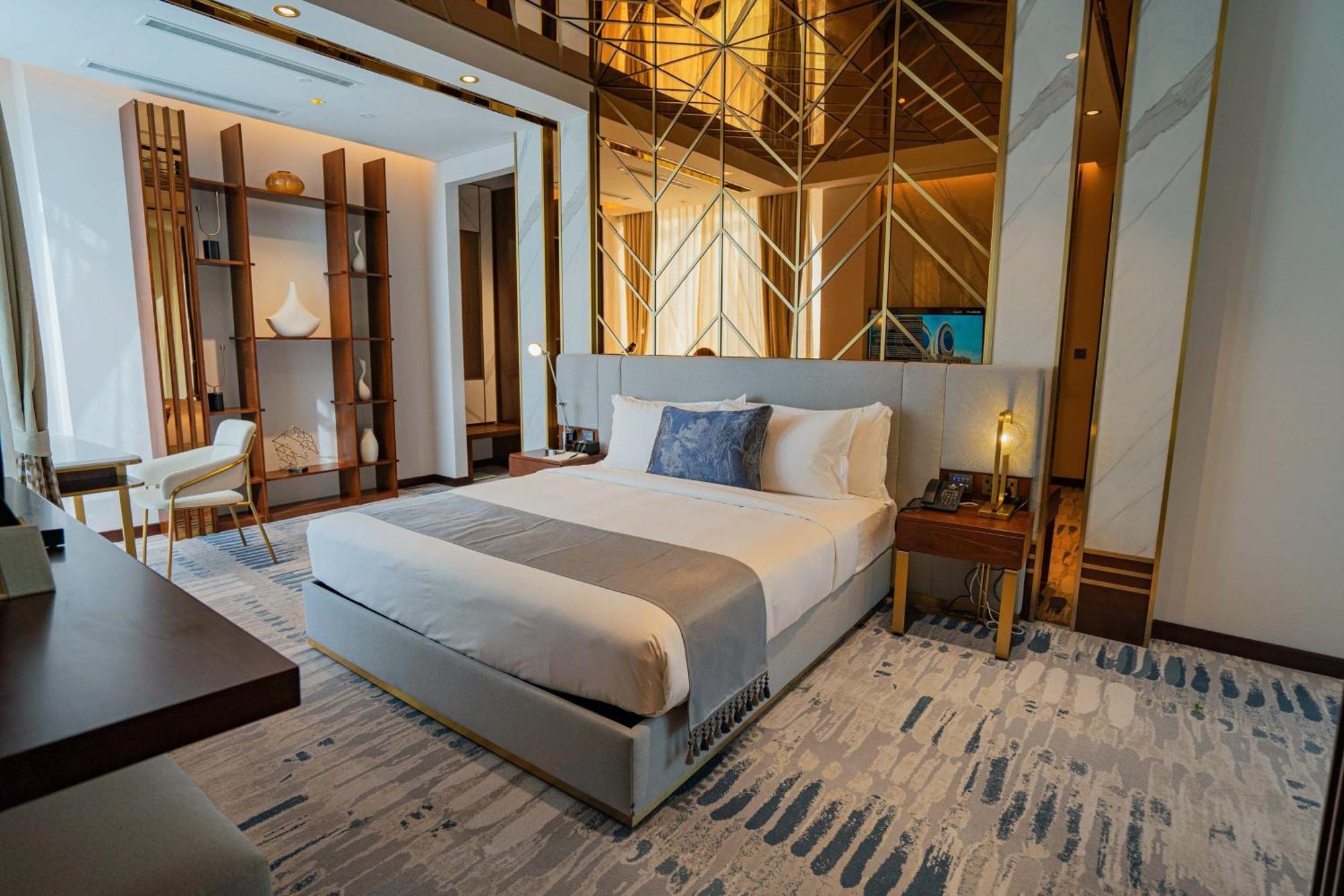 Velero Hotel Doha Lusail Extérieur photo A bedroom at the hotel