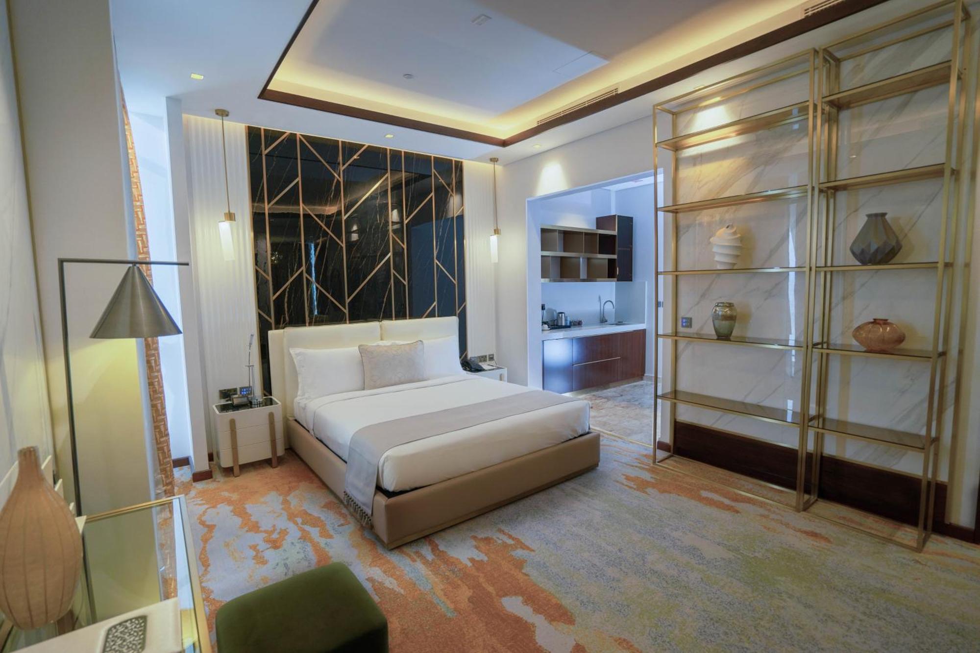 Velero Hotel Doha Lusail Extérieur photo A bedroom at the hotel